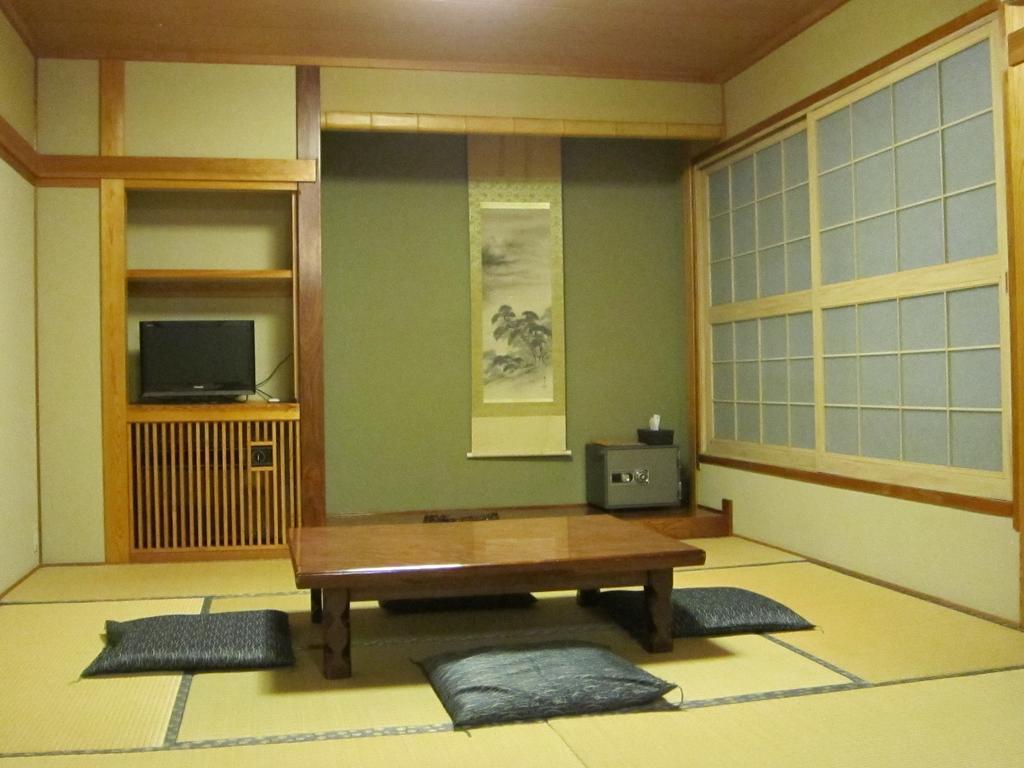 Nozawa Onsen Hotel Exterior photo