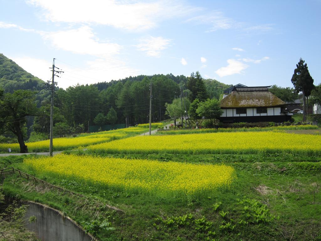 Nozawa Onsen Hotel Exterior photo